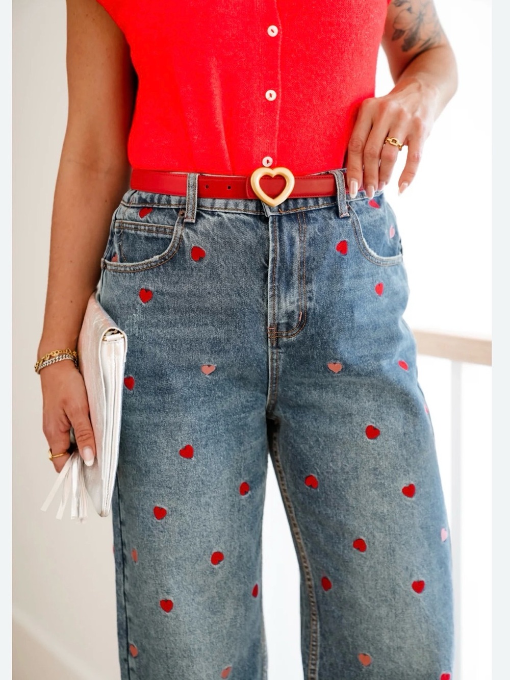 🅾️❤️♥️💗OH Blue Denim Wide-Leg Jeans with Red Heart Print - Picture 11 of 11